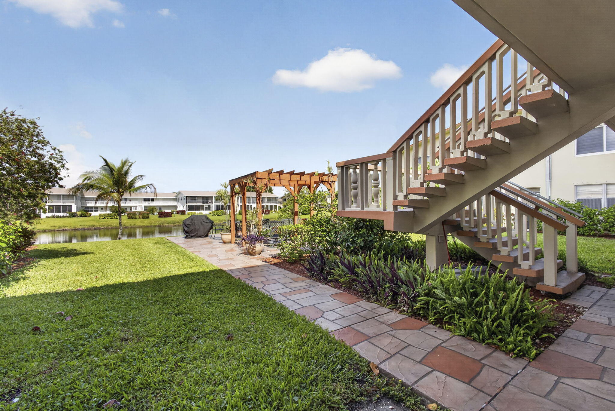 BEDFORD CONDO - Residential