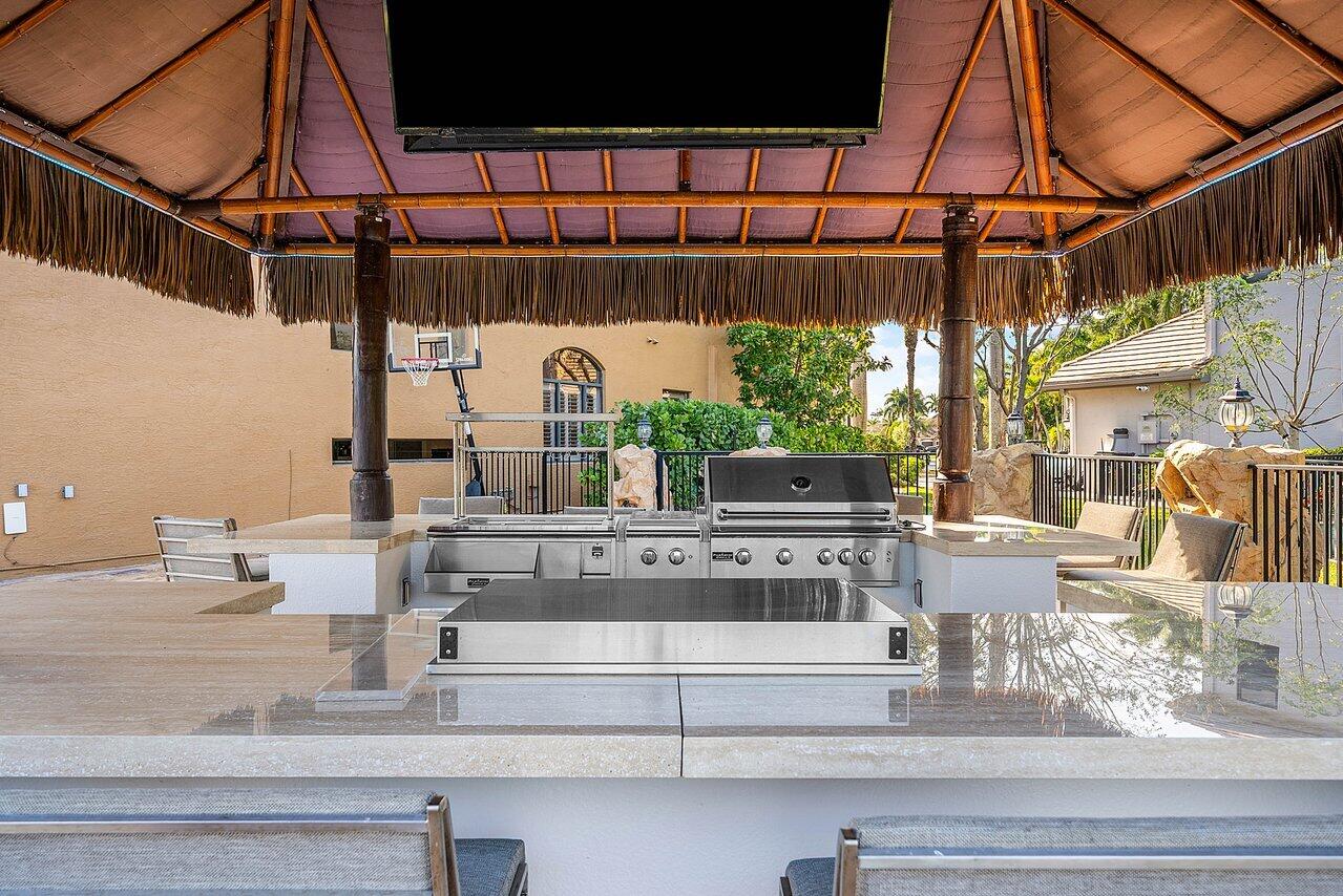 VERSAILLES - Residential