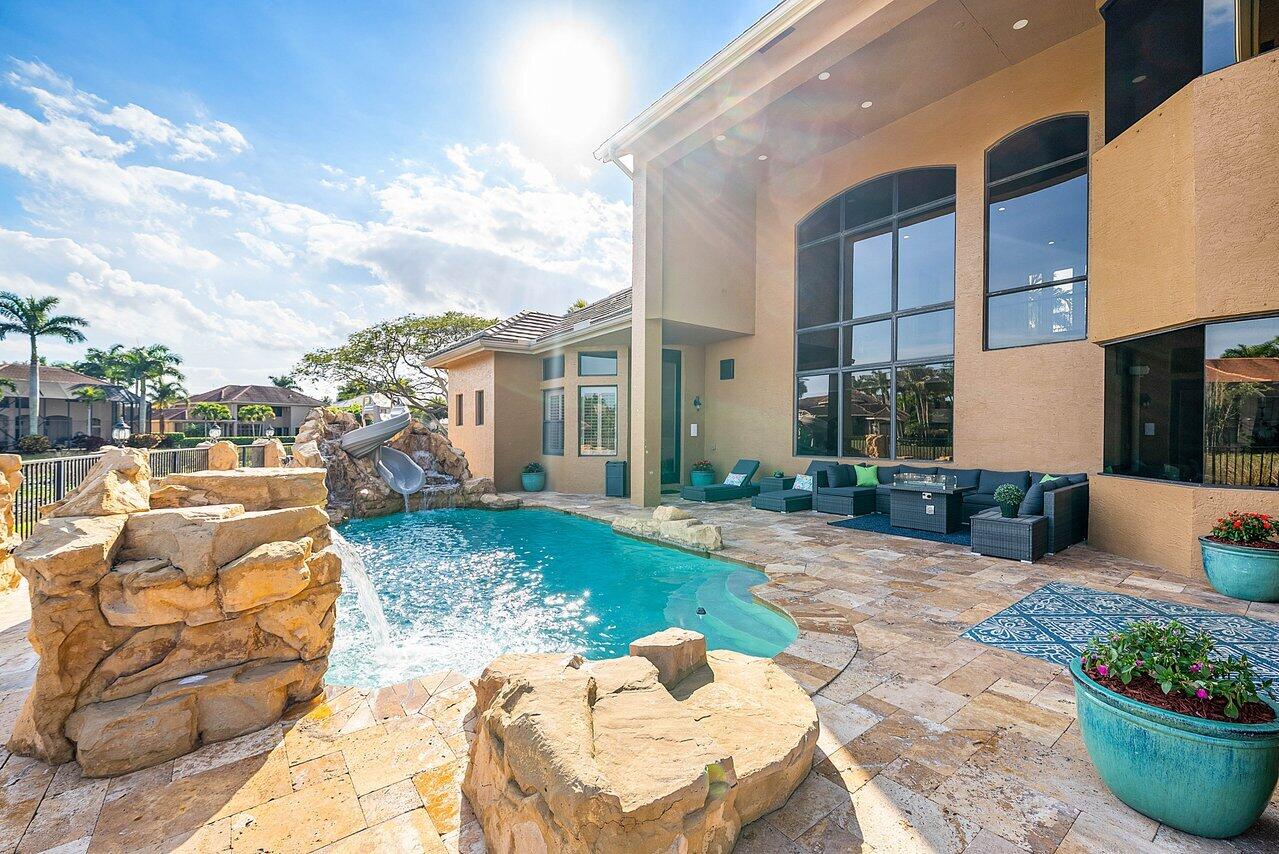 VERSAILLES - Residential