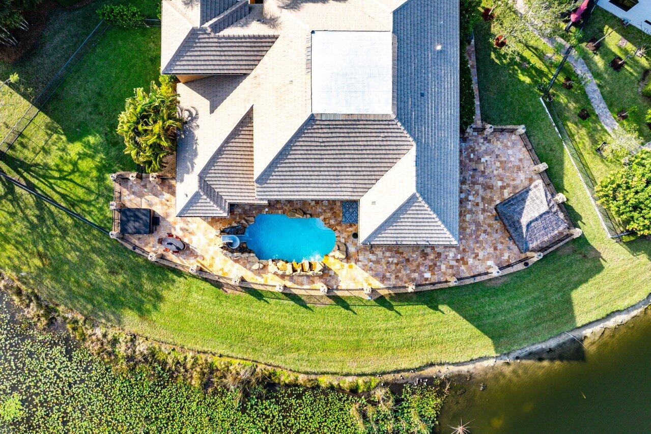 VERSAILLES - Residential