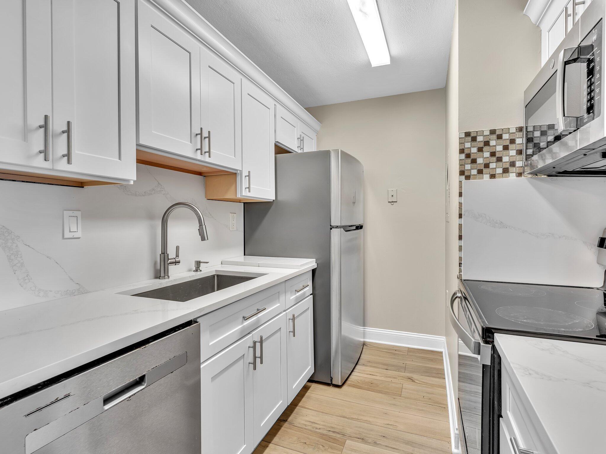 ST ANDREWS PALM BEACH CON - Residential Lease