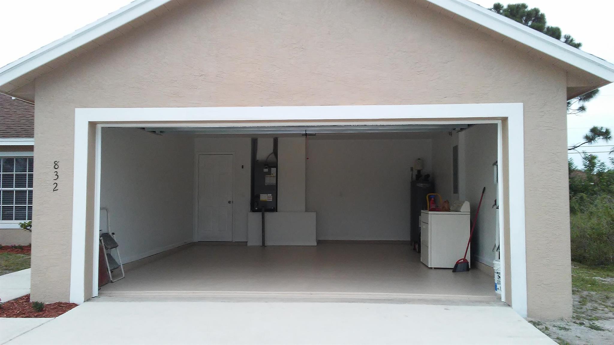 PORT ST LUCIE SECTION 9 - Residential Lease