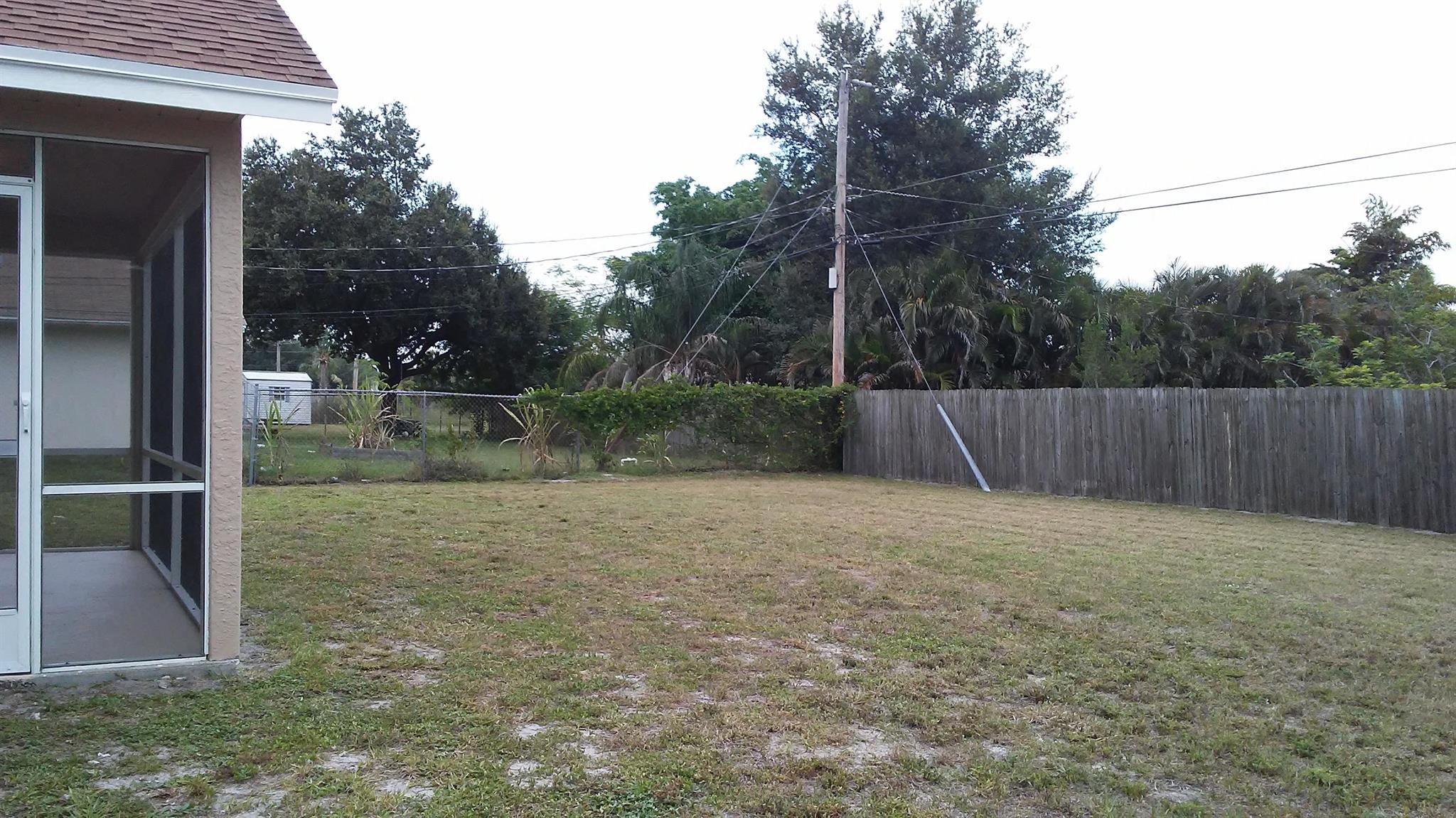 PORT ST LUCIE SECTION 9 - Residential Lease