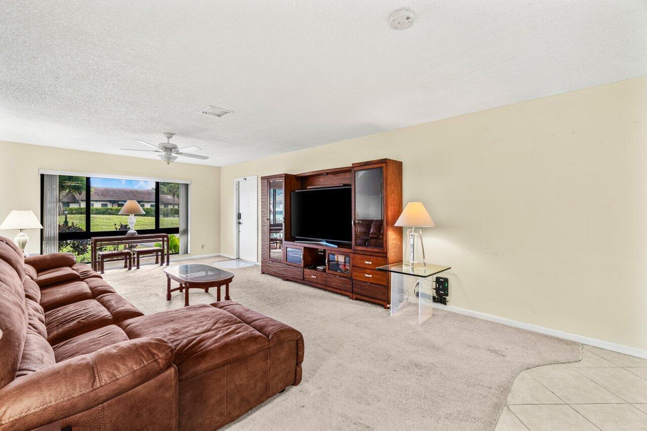 GREENTREE VILLAS CONDO - Residential