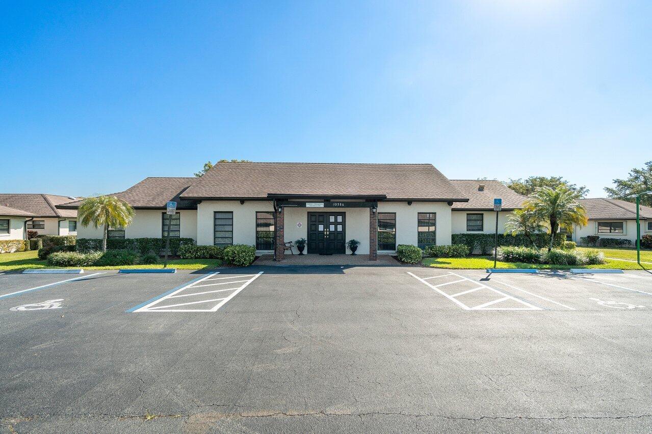 GREENTREE VILLAS CONDO - Residential