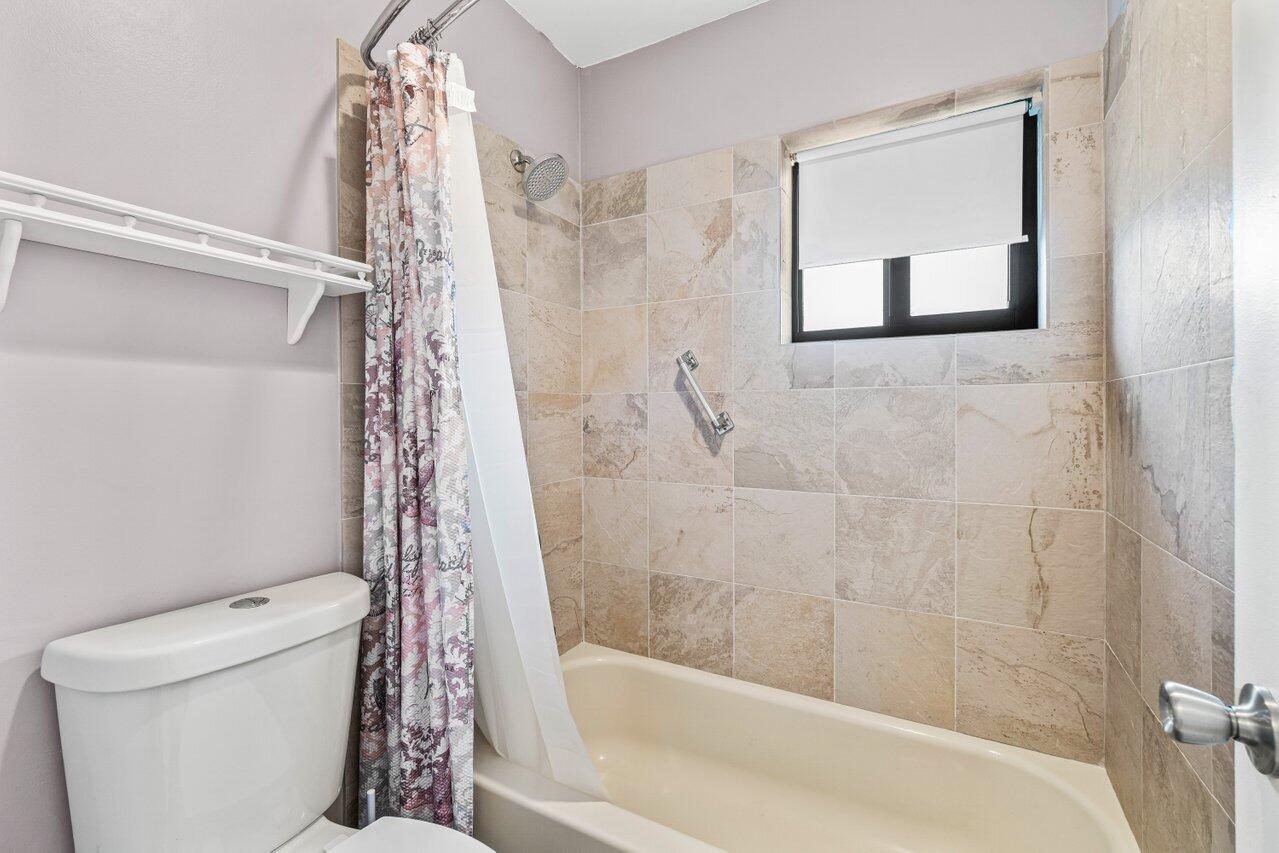 GREENTREE VILLAS CONDO - Residential