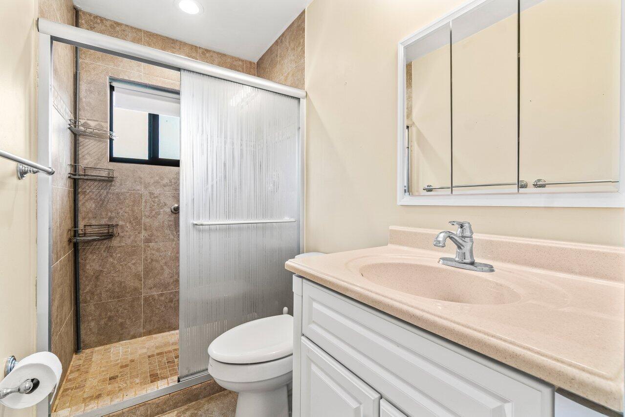 GREENTREE VILLAS CONDO - Residential