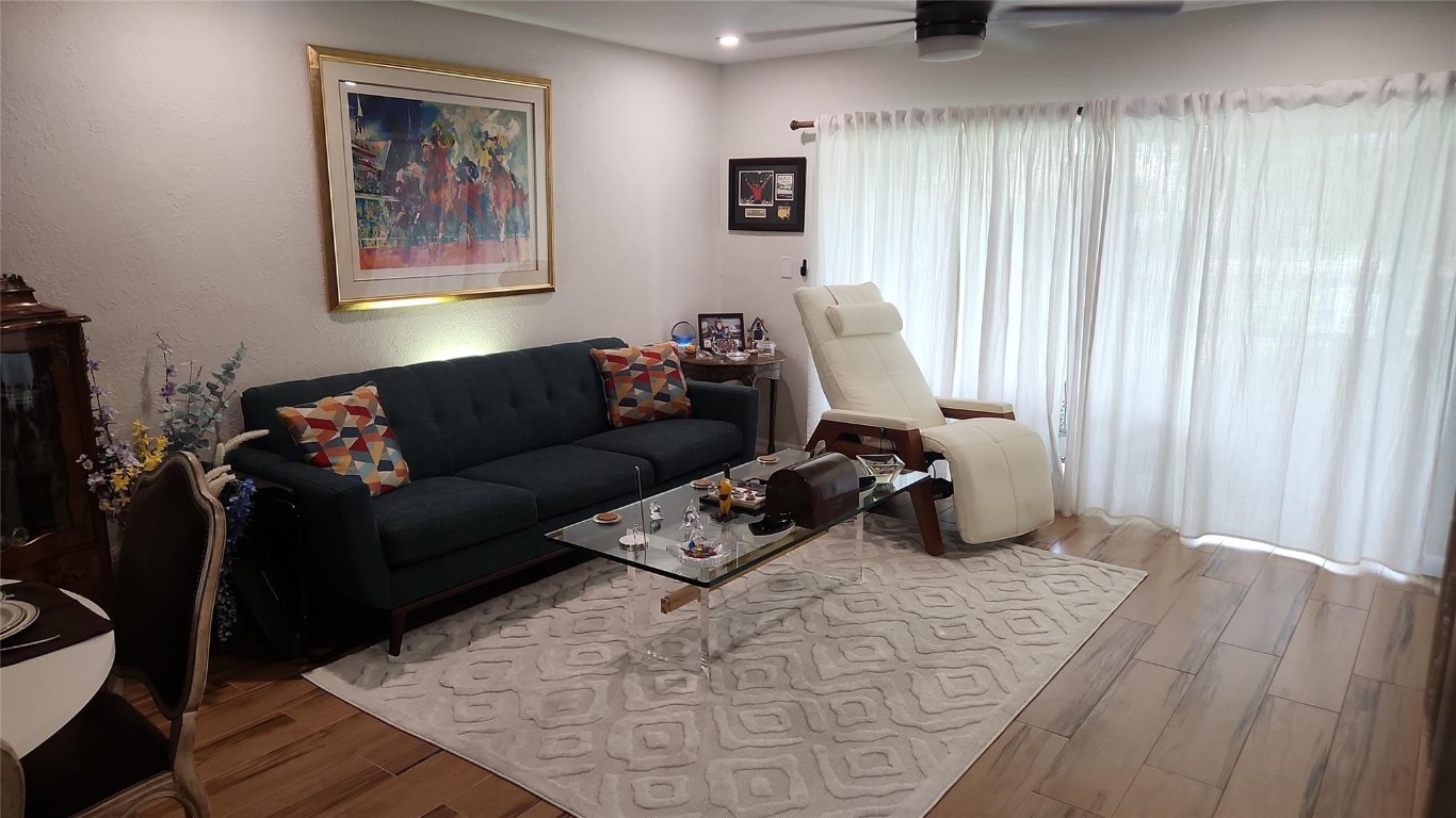 LIGHTHOUSE TERRACE - Residential