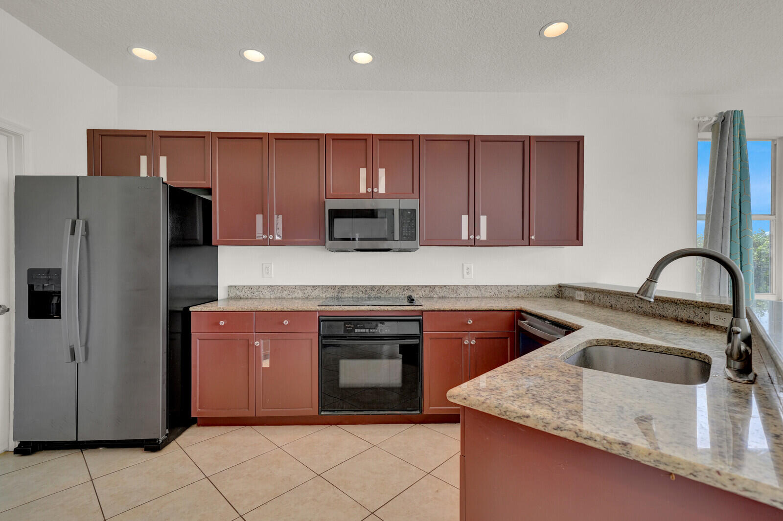 OLYMPIA 1 - Residential