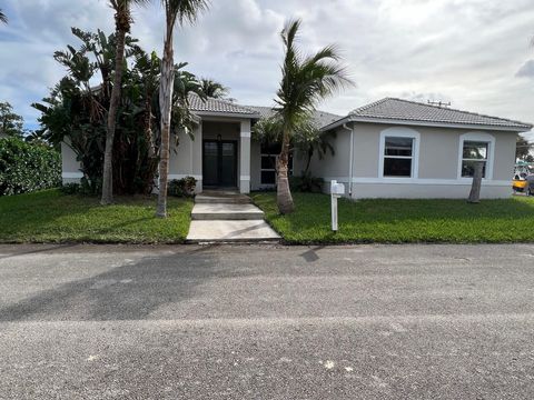 Single Family Residence in Boynton Beach FL 1 Kepner Dr Dr.jpg