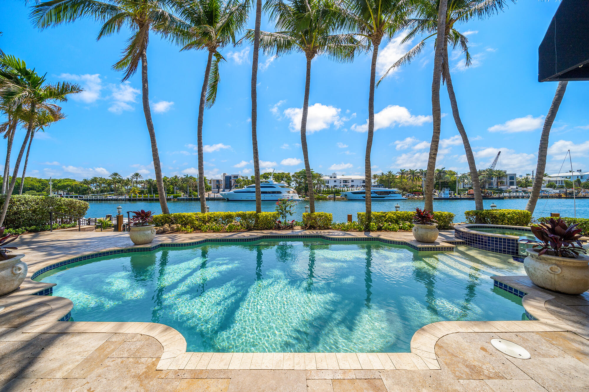 LAKE PLACID ISLES - Residential