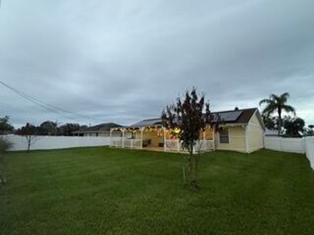 Photo of 262 SW Parish Terrace, Port Saint Lucie, FL 34984 (MLS # B26024243)