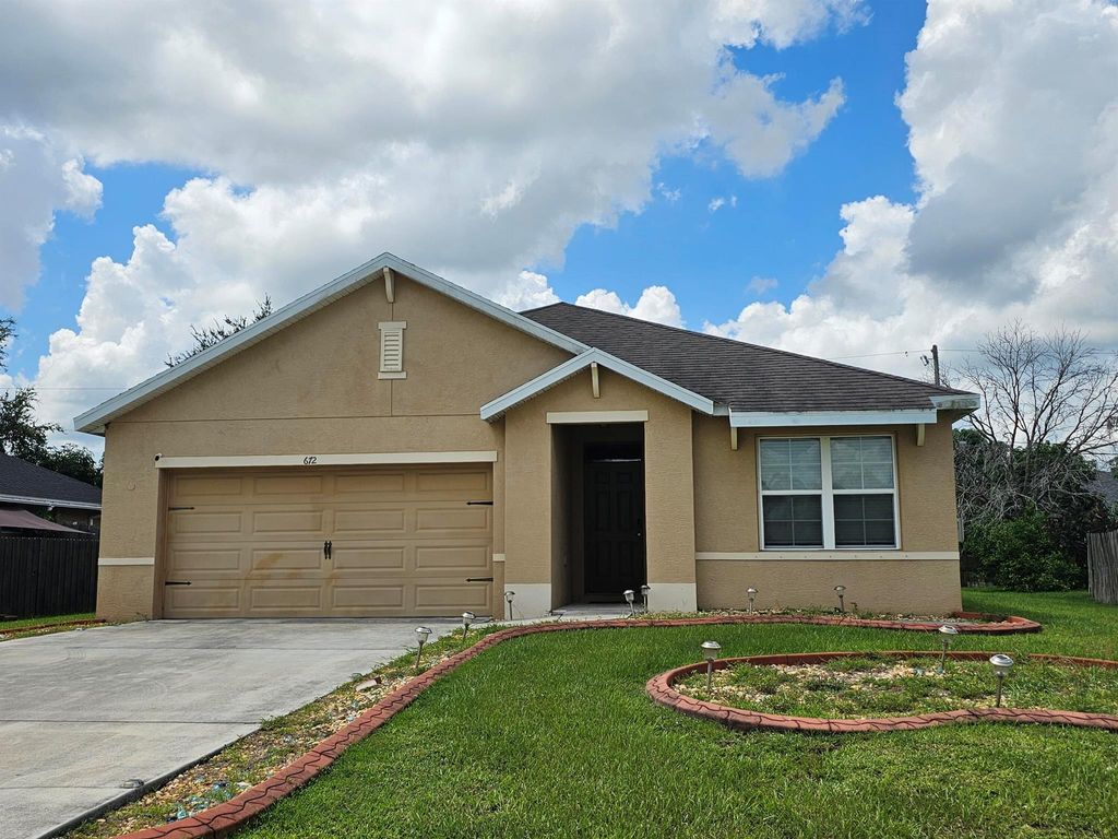 Photo of 672 SW Sarazen Avenue, Port Saint Lucie, FL 34953 (MLS # R11111727)