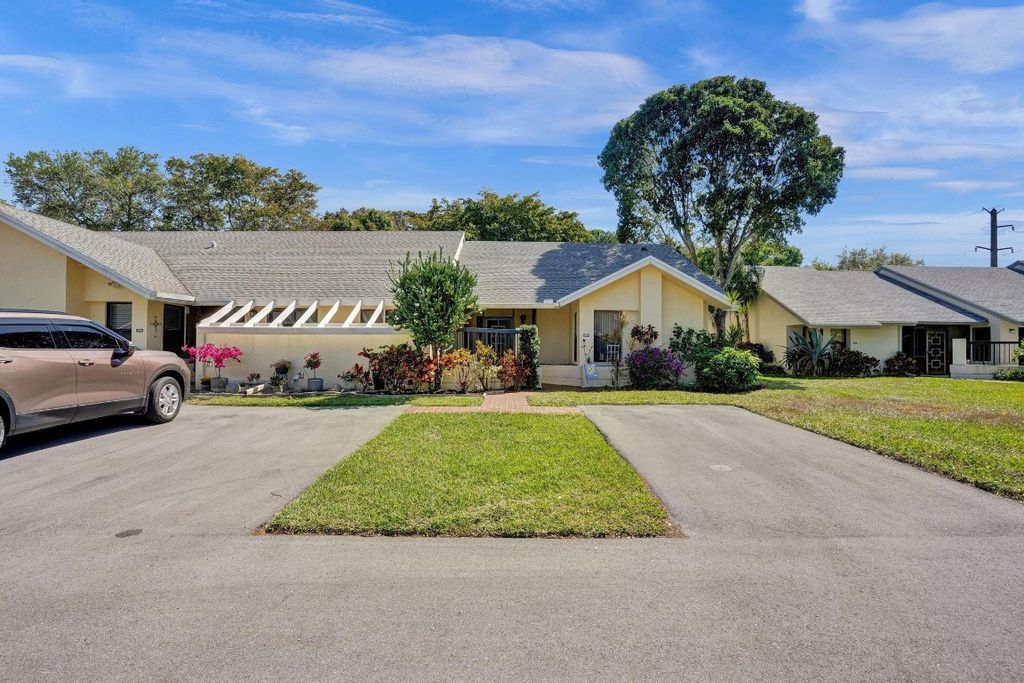 Photo of 10908 Waterberry Court, Boca Raton, FL 33498 (MLS # F10493898)