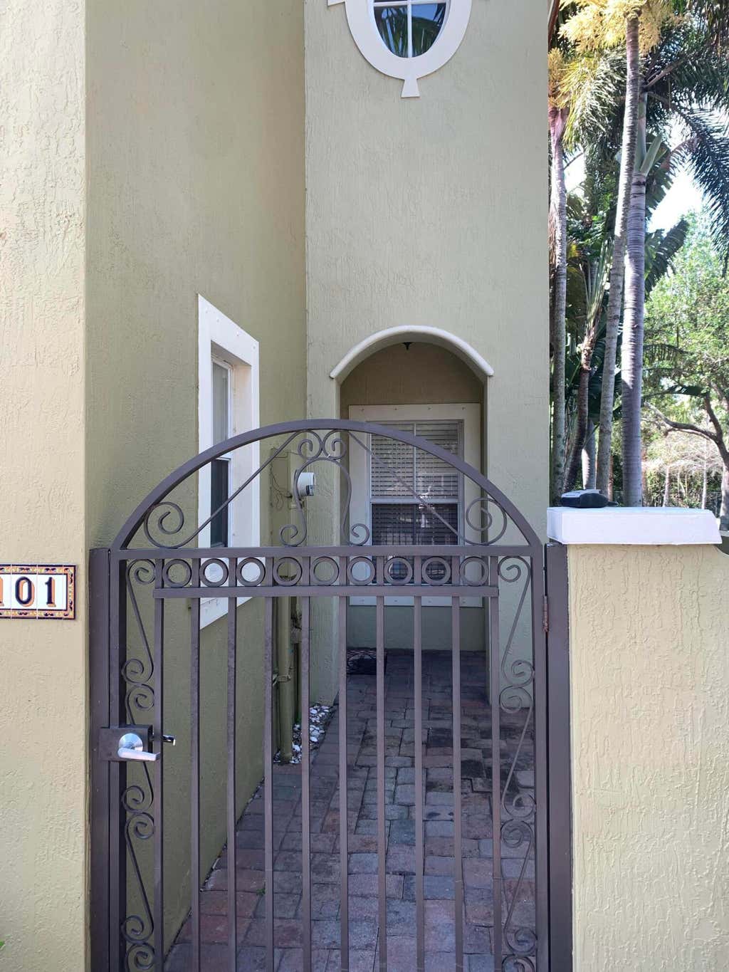 Photo of 101 Lake Monterey Circle #101, Boynton Beach, FL 33426 (MLS # B26068559)
