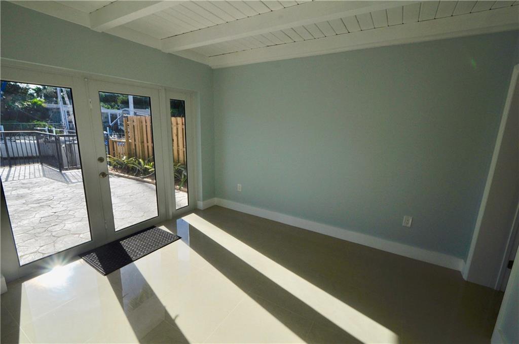 Lauderdale Isles 1 31-23 - Residential
