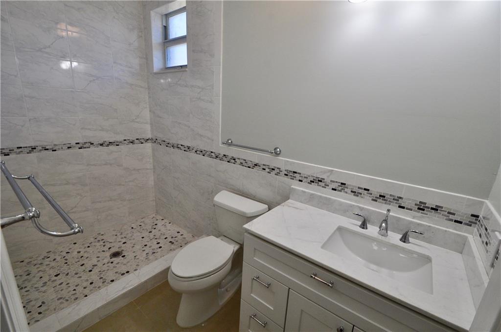 Lauderdale Isles 1 31-23 - Residential