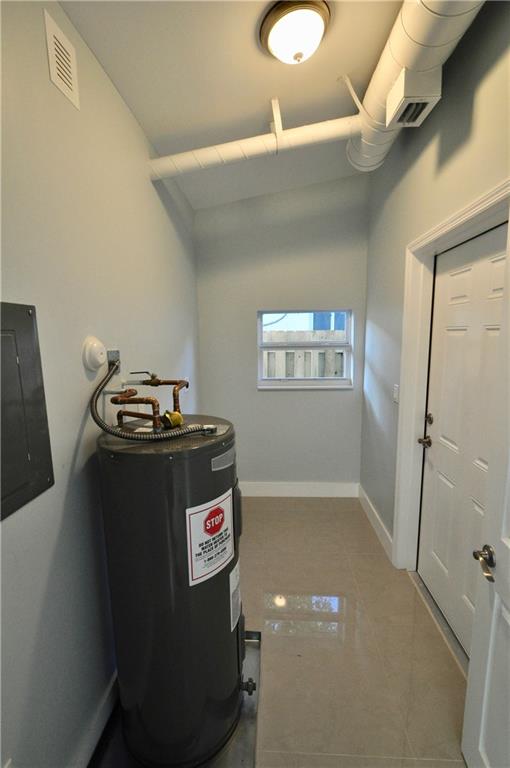 Lauderdale Isles 1 31-23 - Residential