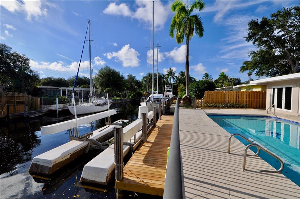 Lauderdale Isles 1 31-23 - Residential