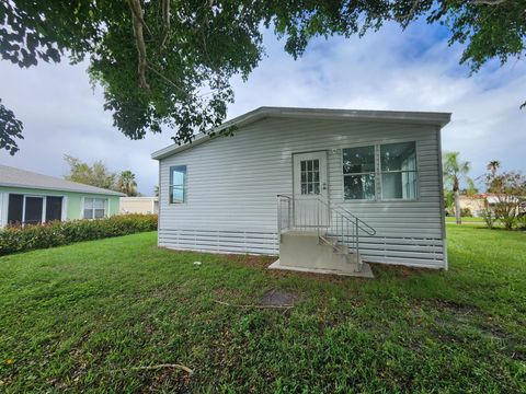 A home in Port St Lucie