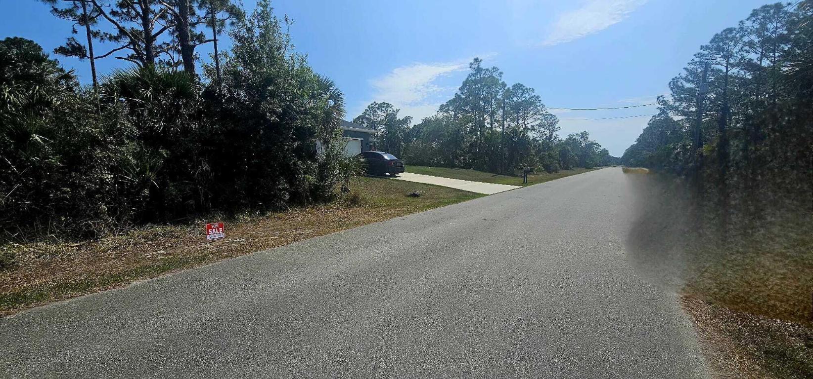 Port Charlotte - Land