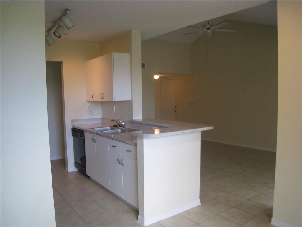 Riviera Palms Condo - Residential Lease