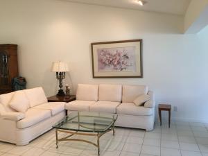 EMERALD POINTE - Residential