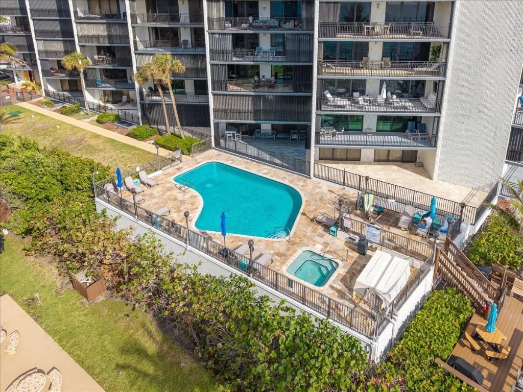 OVERLOOK CONDO - Residential