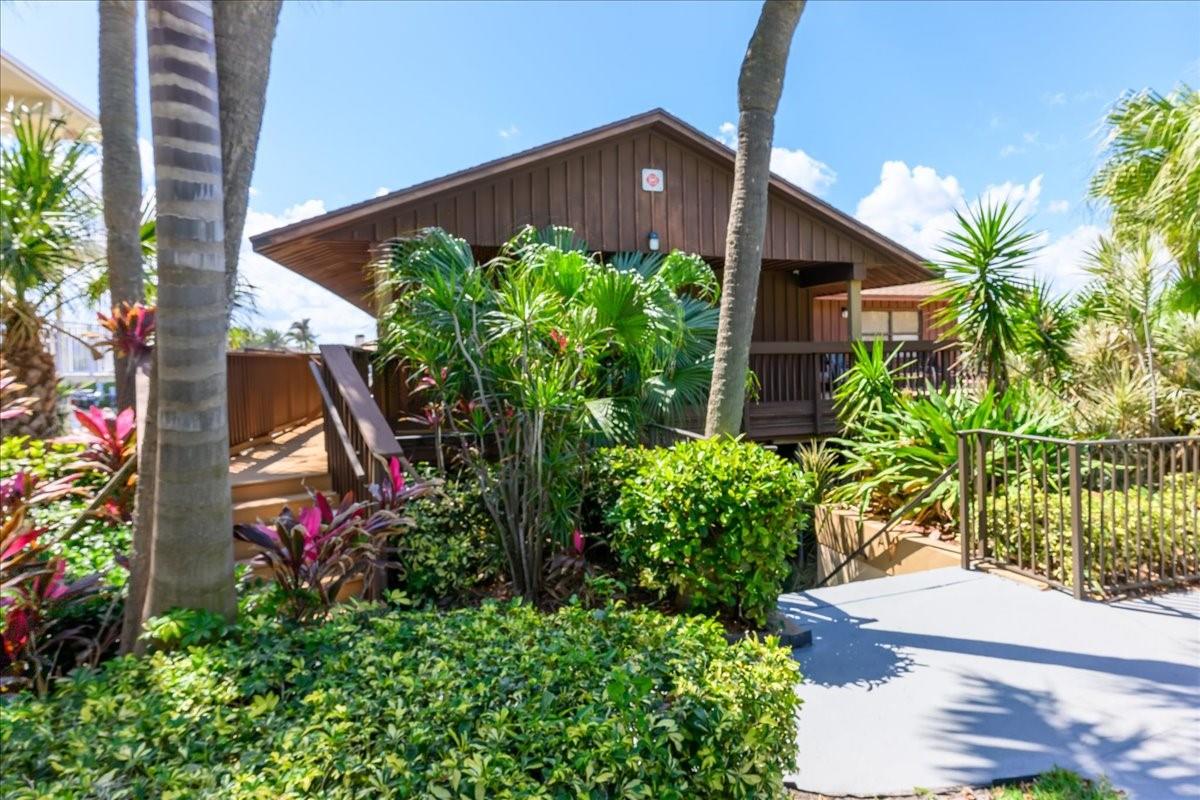 OVERLOOK CONDO - Residential