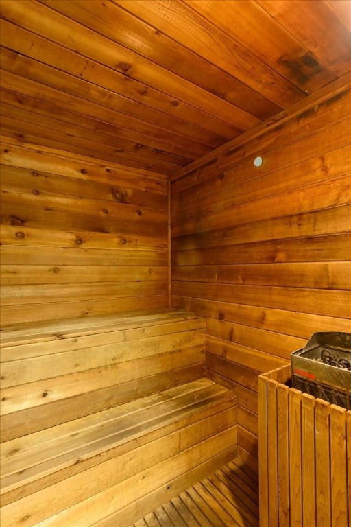 OVERLOOK CONDO - Residential