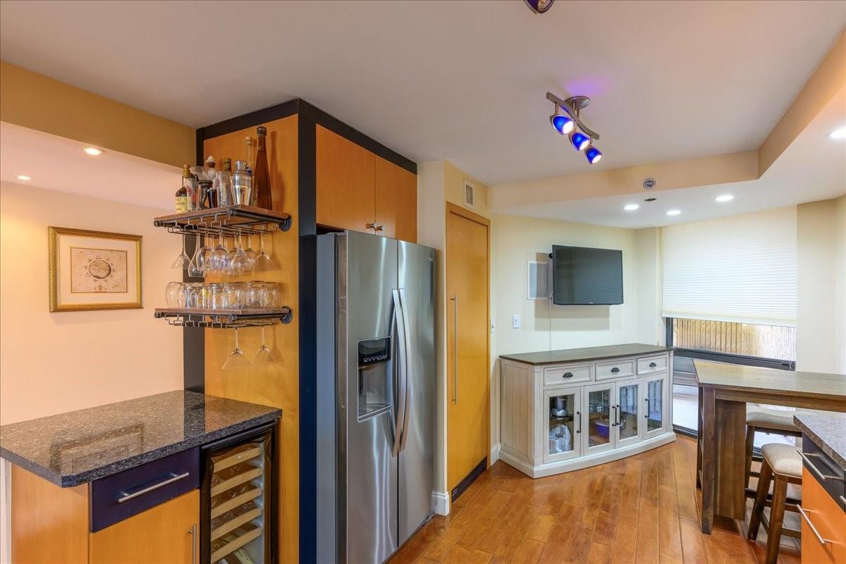 OVERLOOK CONDO - Residential