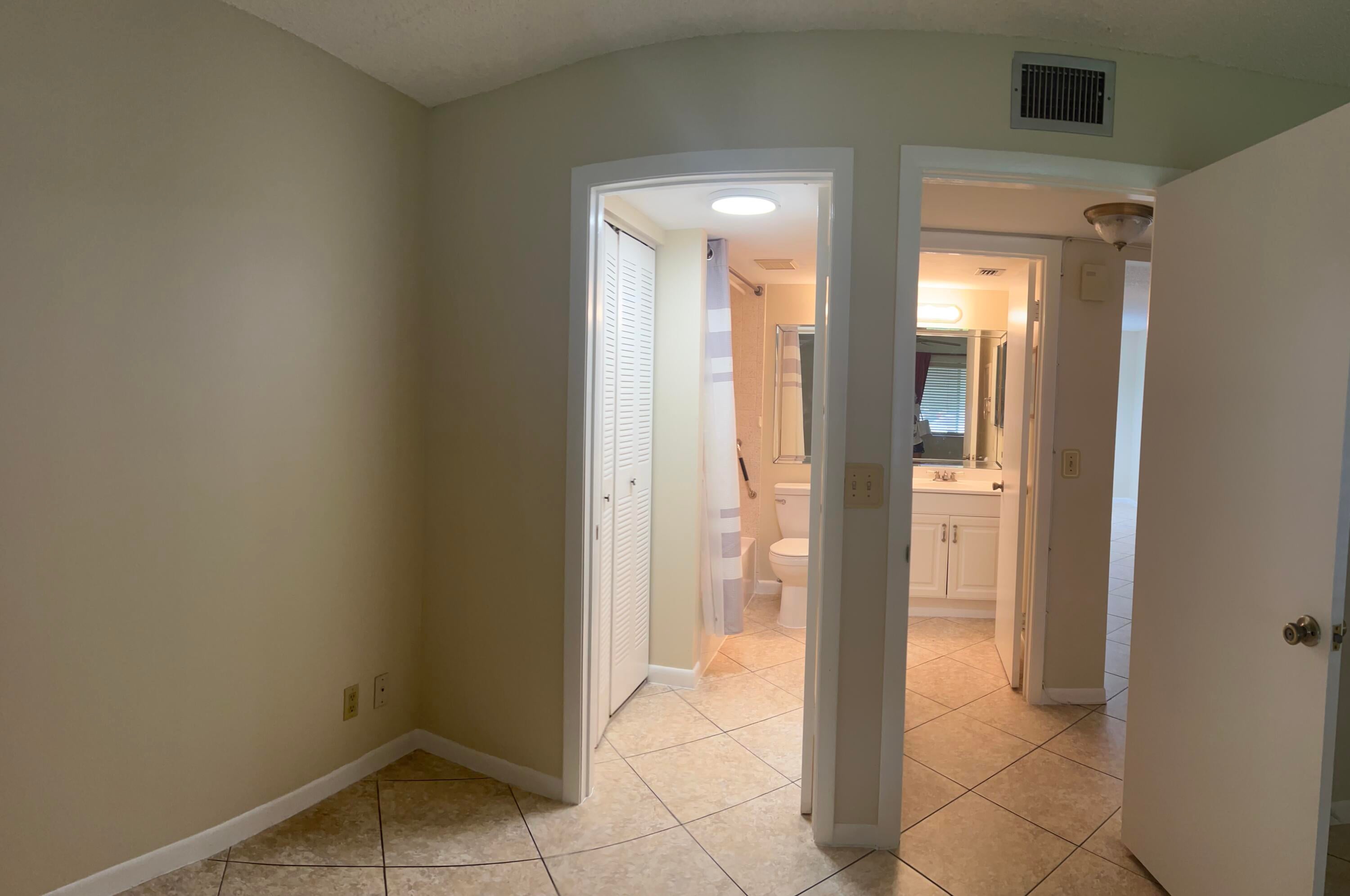 117 LAKE PINE Circle