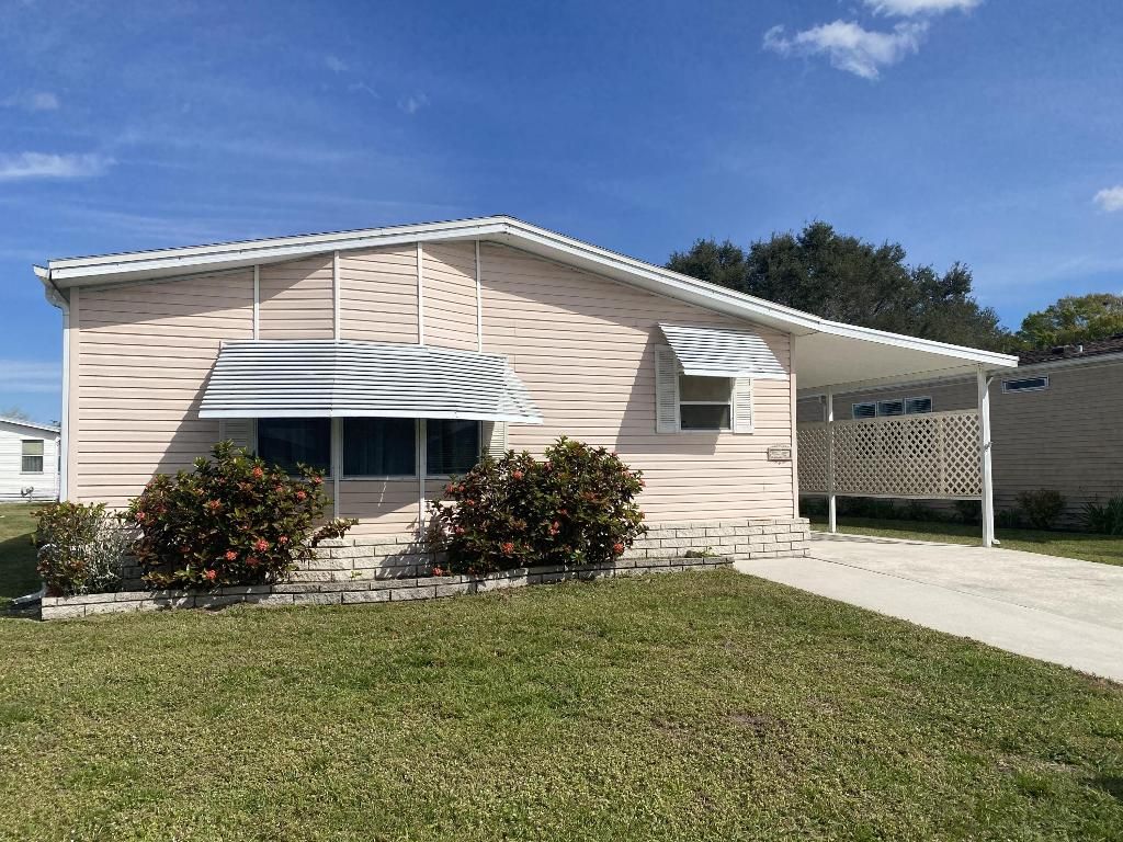 Photo of 6732 Yedra Avenue, Fort Pierce, FL 34951 (MLS # R10944549)