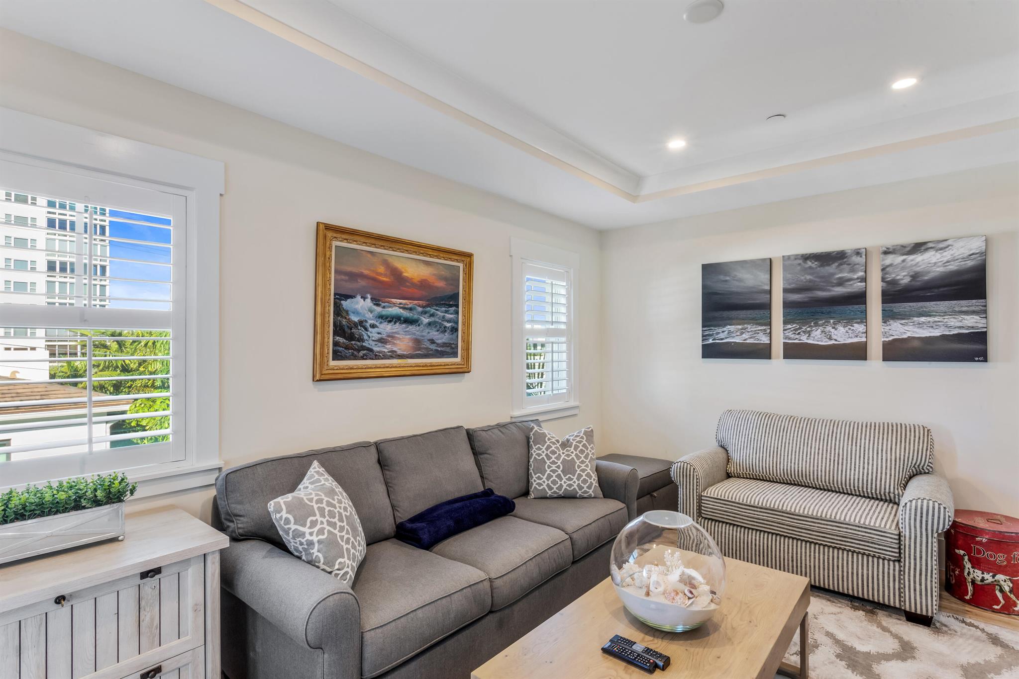 EAST INDIES - Residential