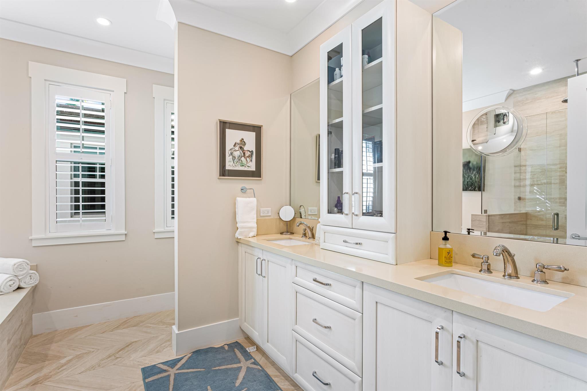 EAST INDIES - Residential