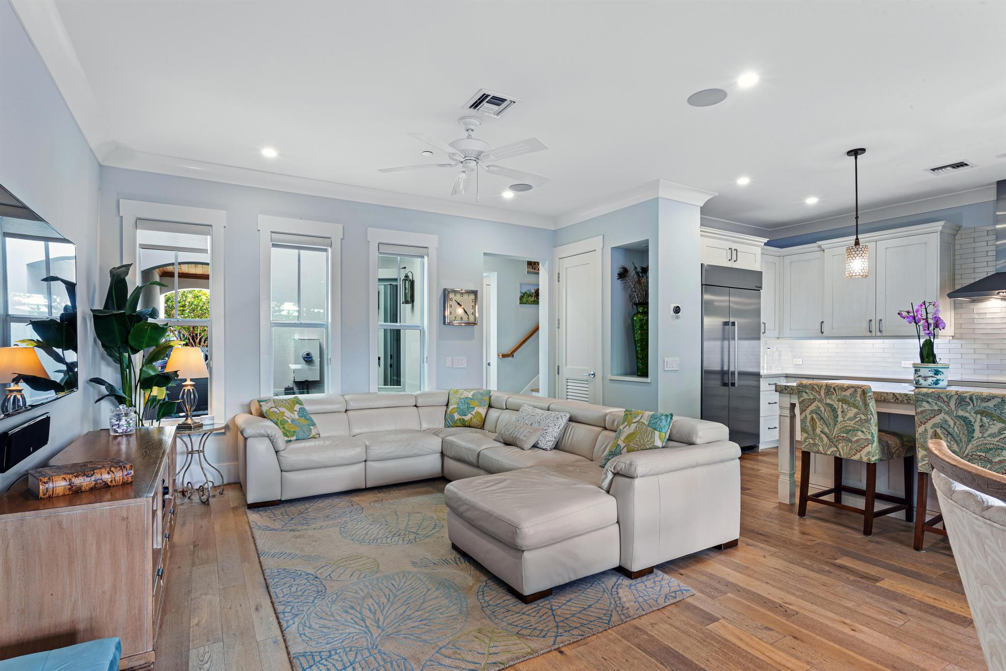 EAST INDIES - Residential