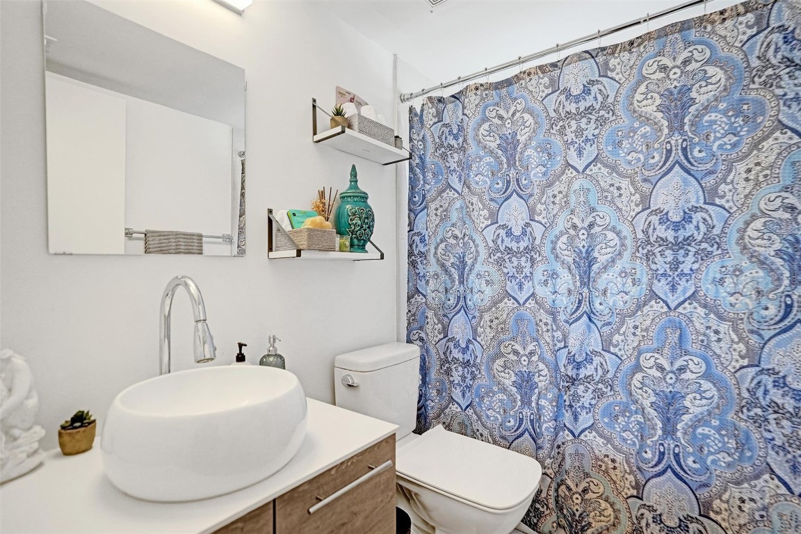 Royal Gardens - Residential