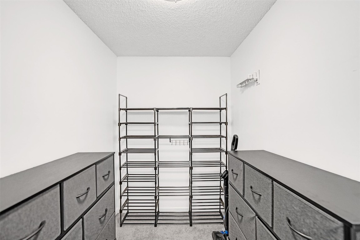 Royal Gardens - Residential