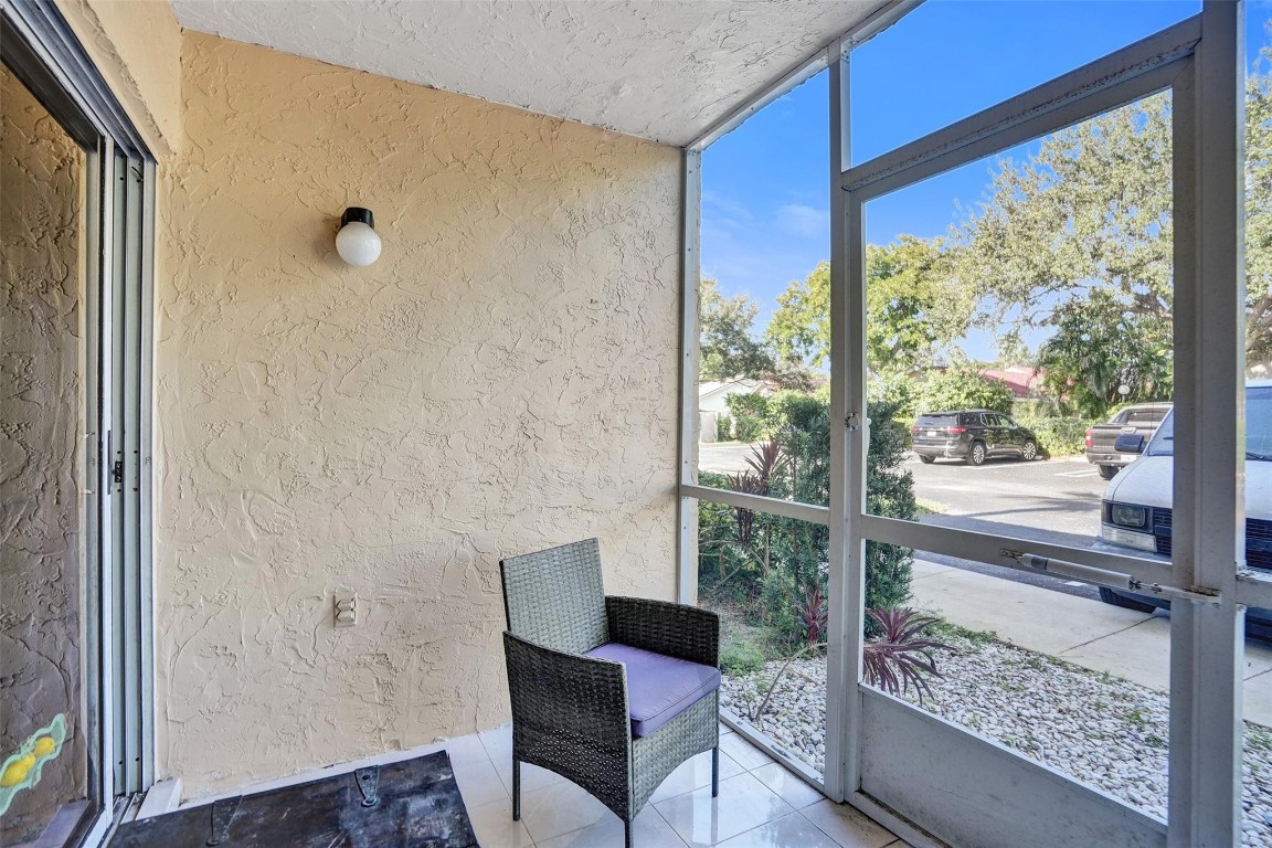 Royal Gardens - Residential