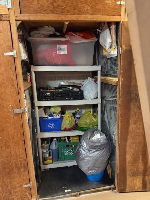 DOVER HALL - Residential