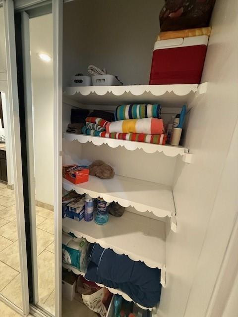 DOVER HALL - Residential