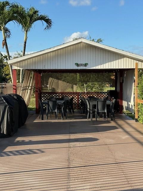 DOVER HALL - Residential