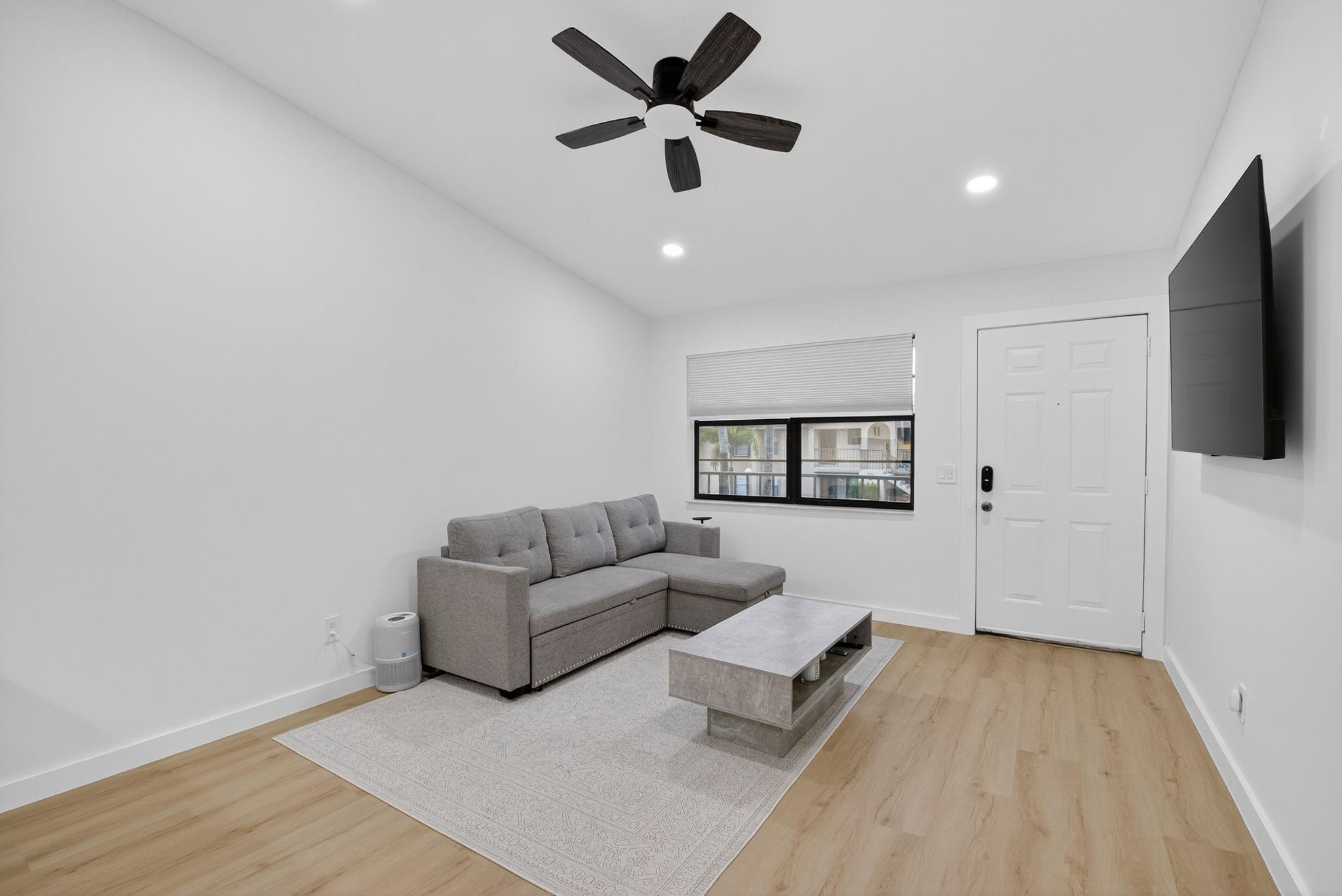 Boca Cove - Residential