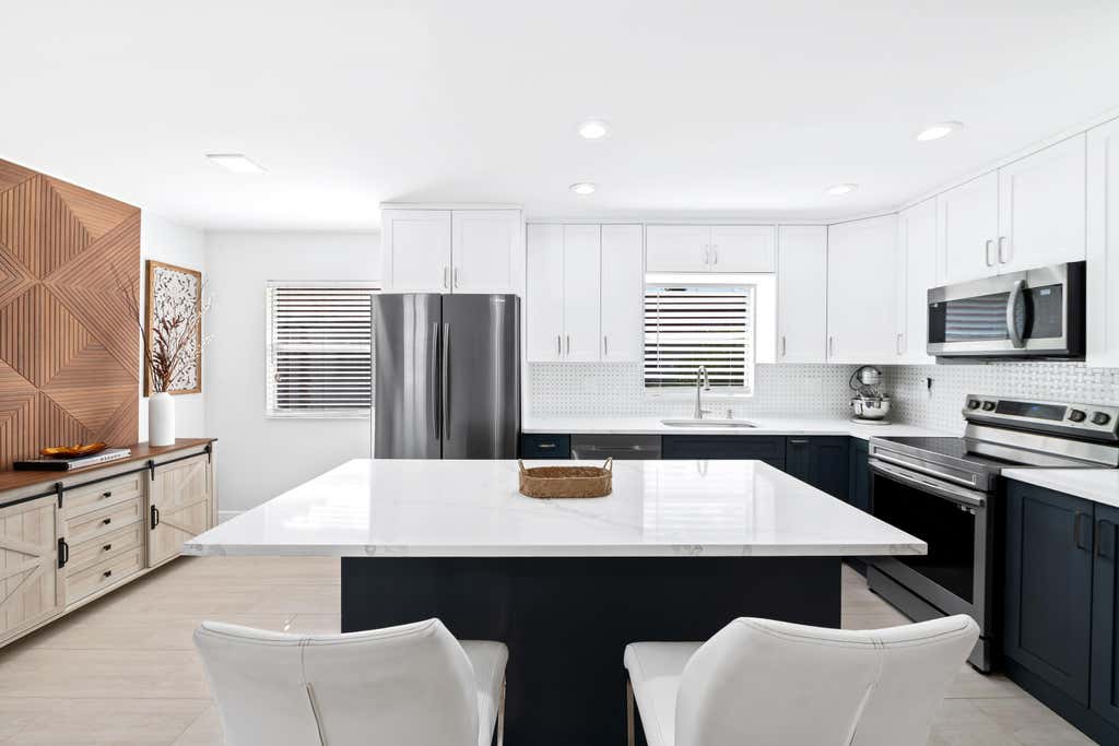 Photo of 4 Seville A Terrace #4, Delray Beach, FL 33446 (MLS # B26047168)