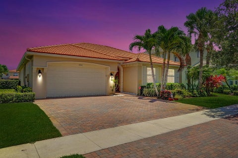 Featured picture for the property R10812381