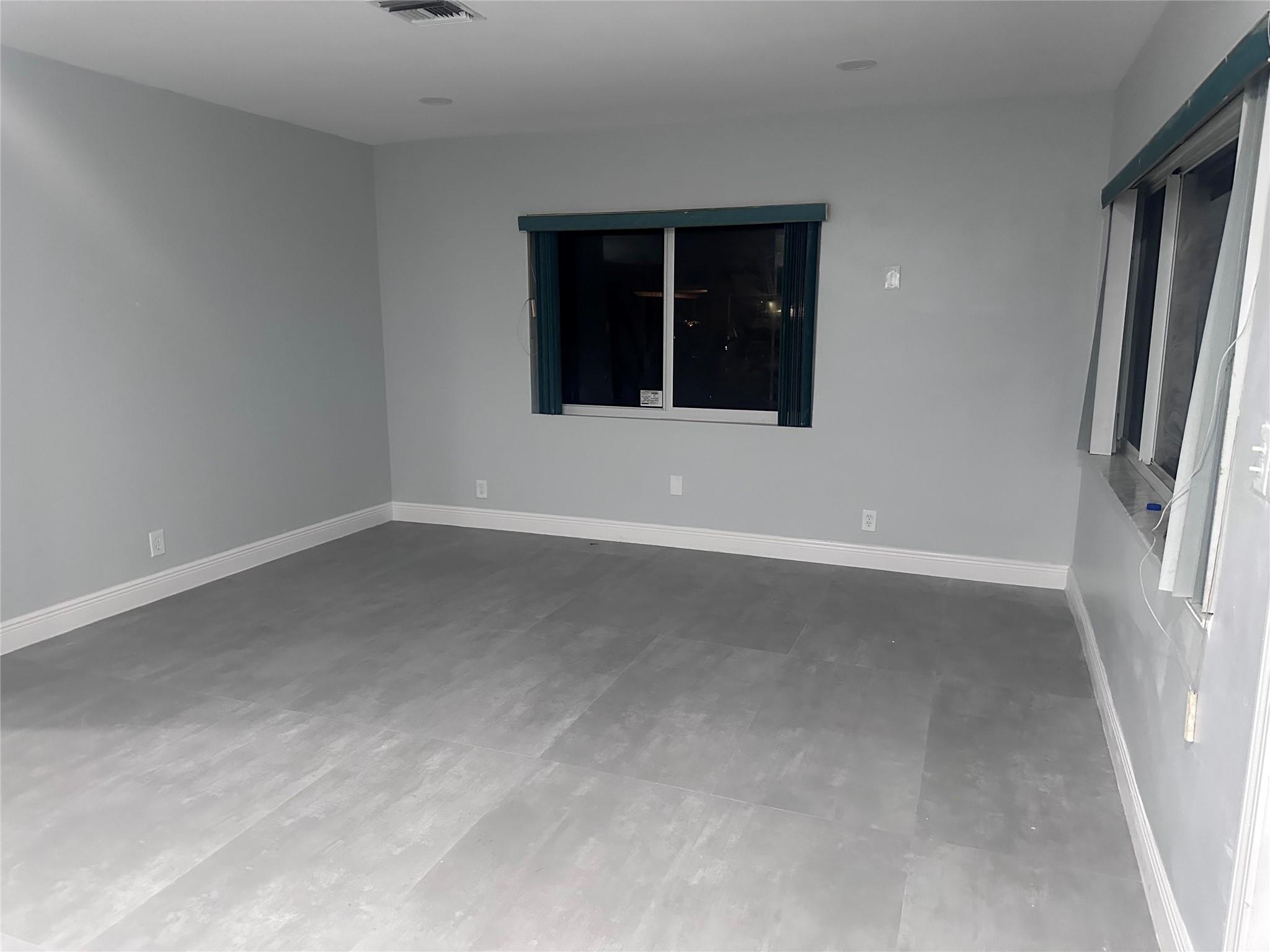 500 NW 31st Ave