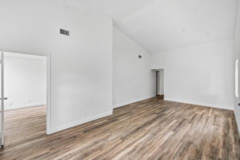 Tiny photo for 3795 Island Club Circle E #10, Lake Worth, FL 33462 (MLS # R11150219)