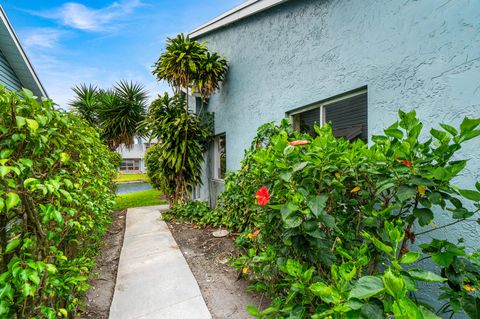 Tiny photo for 3795 Island Club Circle E #10, Lake Worth, FL 33462 (MLS # R11150219)