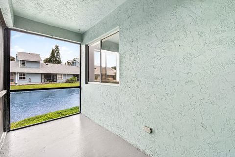 Tiny photo for 3795 Island Club Circle E #10, Lake Worth, FL 33462 (MLS # R11150219)