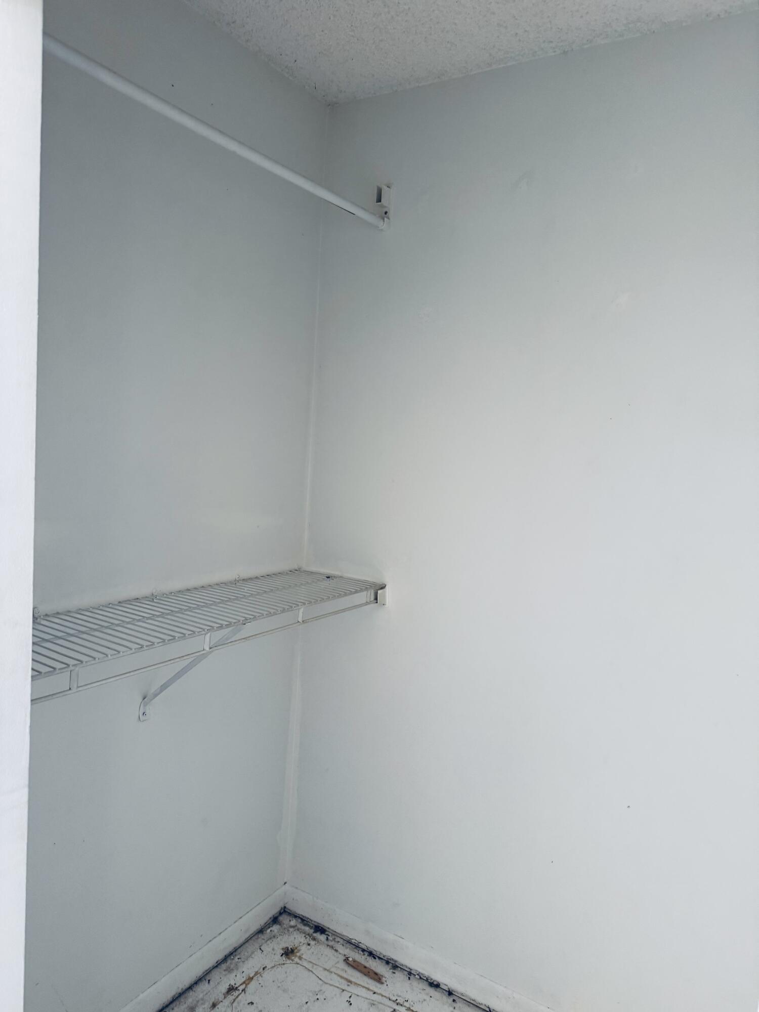 ISLAND CLUB - Residential